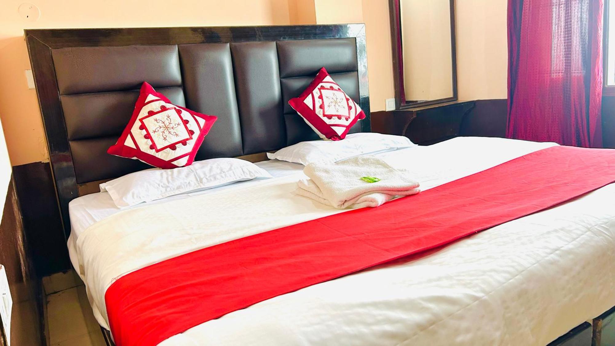 Hanu Vatika The Family Choice Shimla Exterior photo